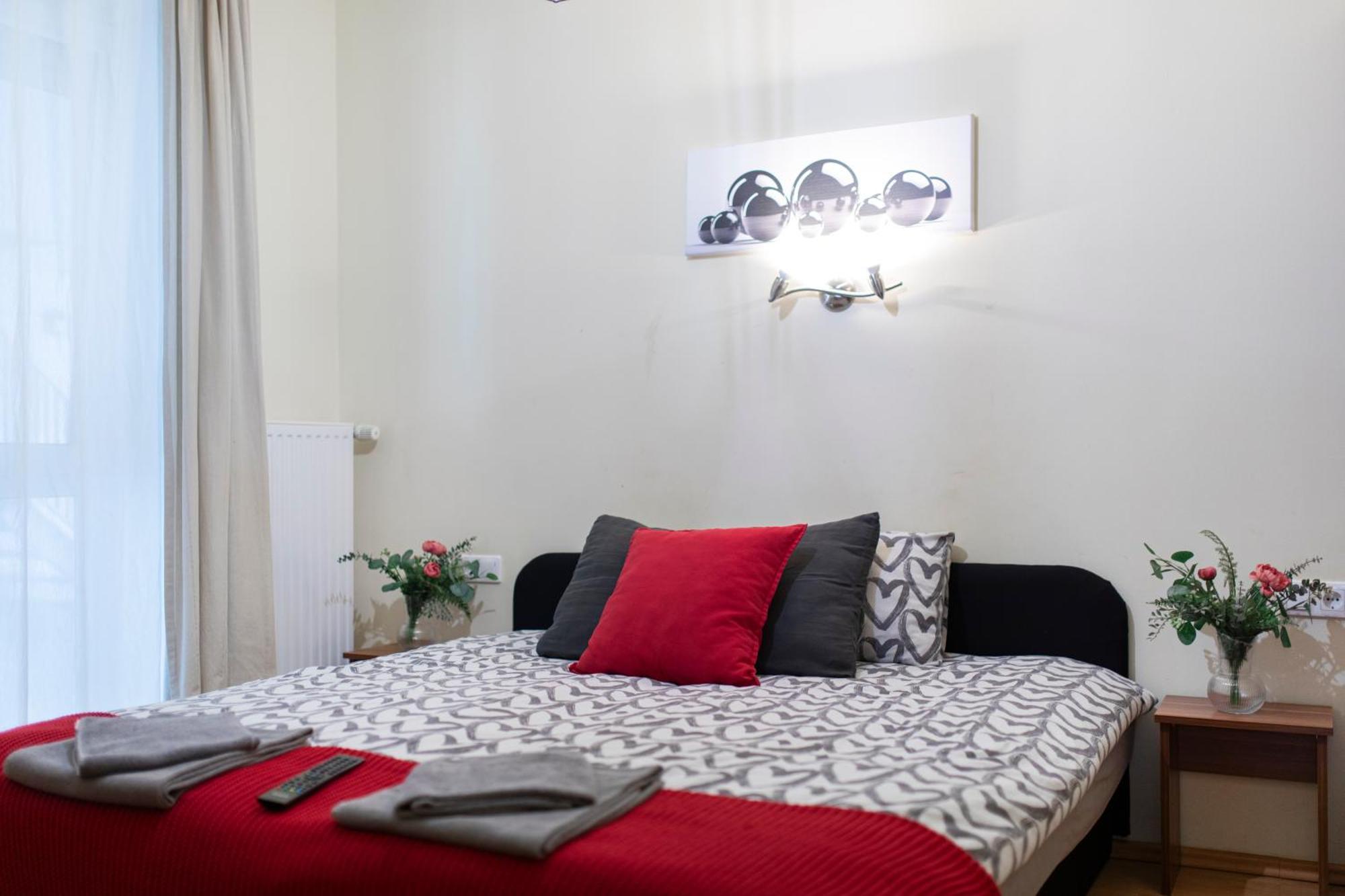 Lucsony Apartman Mosonmagyarovar Bagian luar foto