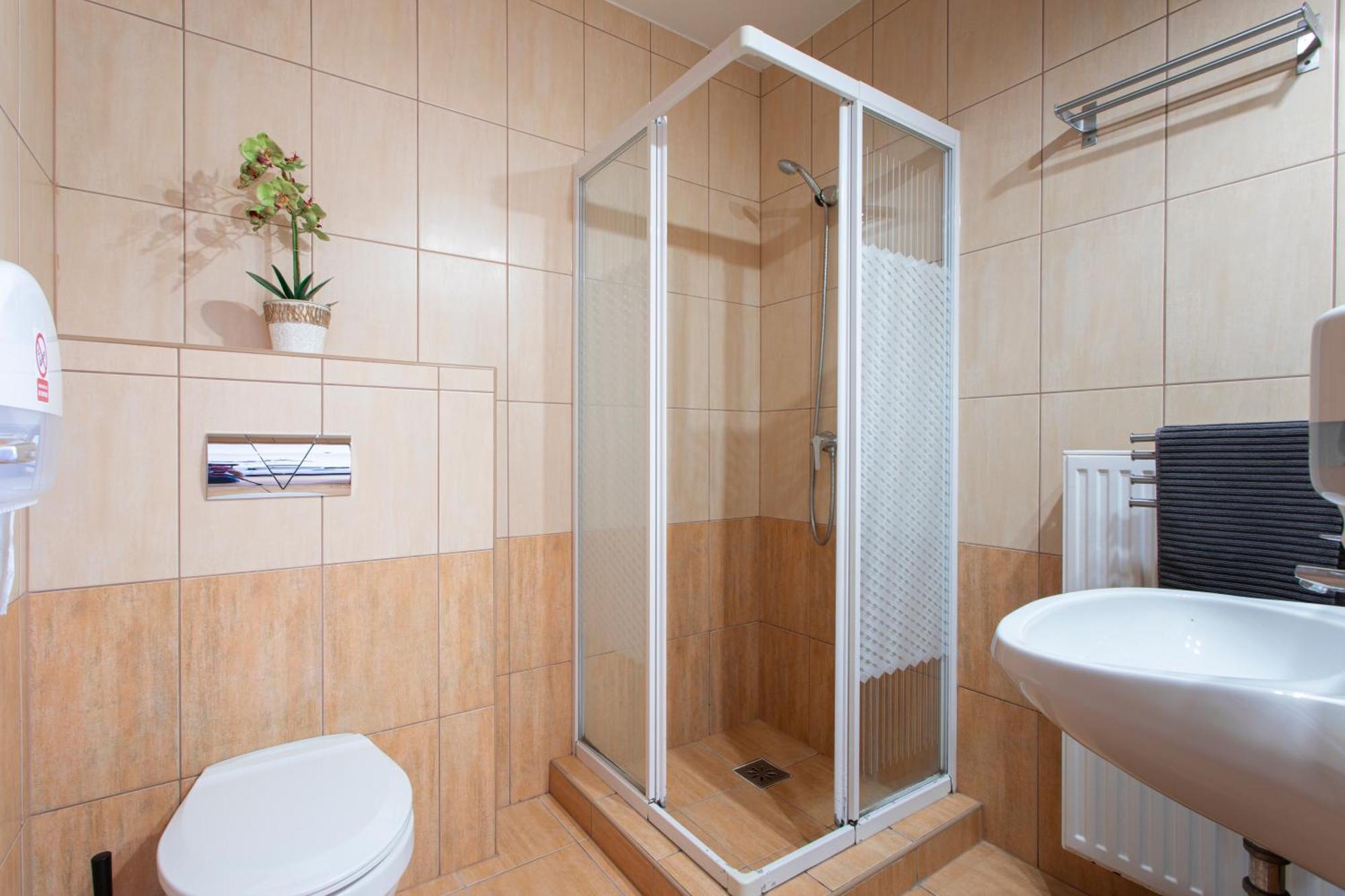 Lucsony Apartman Mosonmagyarovar Bagian luar foto